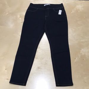 Women’s Old Navy rockstar super skinny jeggings